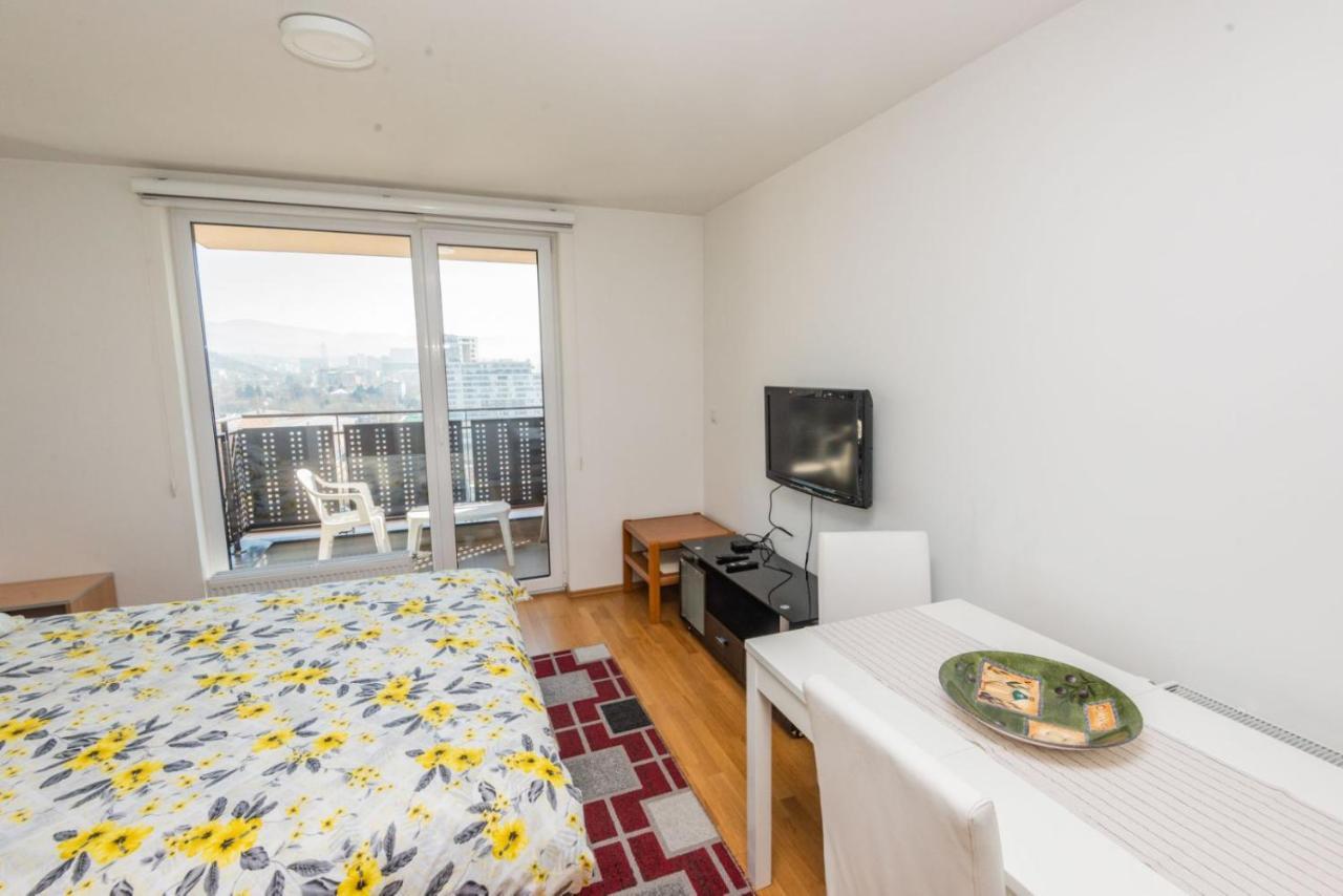 Hafsa Apartments Sarajevo City View Экстерьер фото